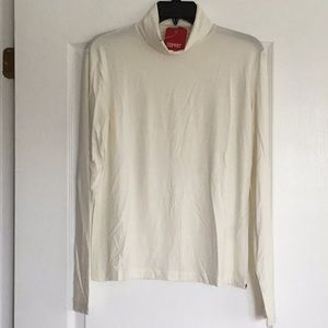 Esprit brand new light woman’s turtleneck size XL